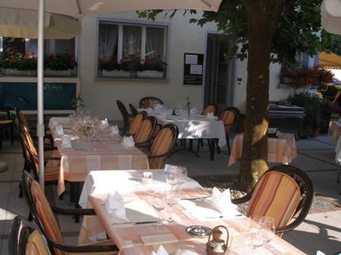 Hotel Restaurant Moleson Flamatt Exterior photo